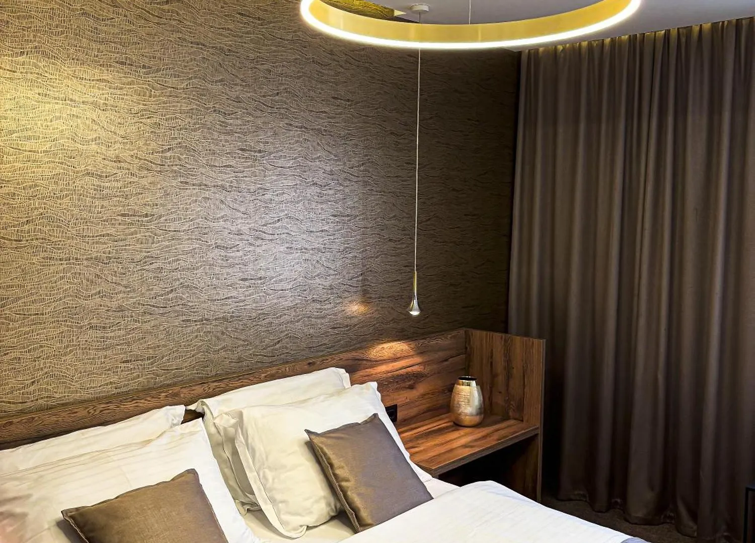 Calma Luxury Rooms Split 0*,