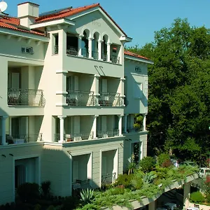 https://hotel-villa-vera.in-istria.net